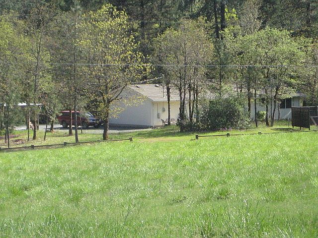 1st image of 7606 Monument Dr