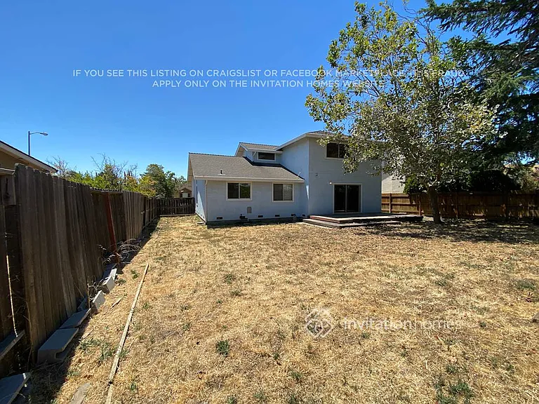 4886 Birkdale Cir — Photo 11