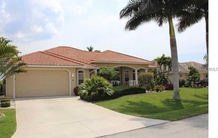 1st image of 329 Palm Isles Ct