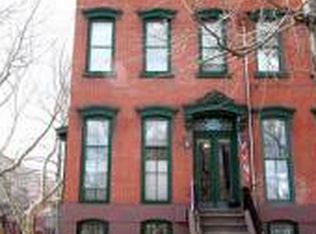 26 W Hamilton Pl, Jersey City, NJ 07302