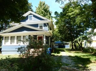 58 Mill Rd, Morris Plains, NJ 07950