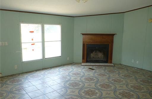 5th image of 19631 Jewell Dr