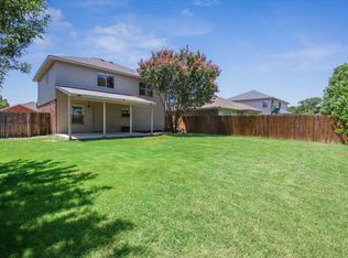 9844 Stoney Bridge Rd, Fort Worth, TX 76108