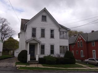 42 Grove St, Gloversville, NY 12078