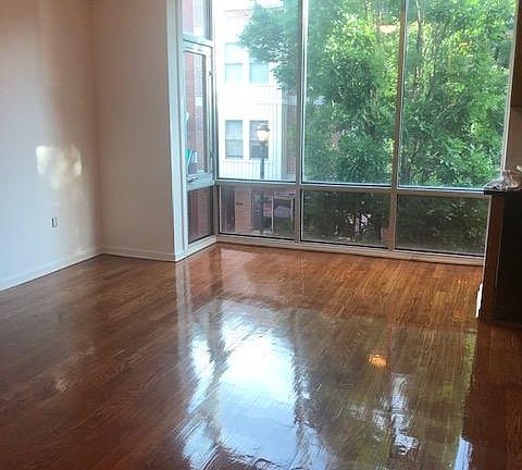 4th image of 1638 South St #1