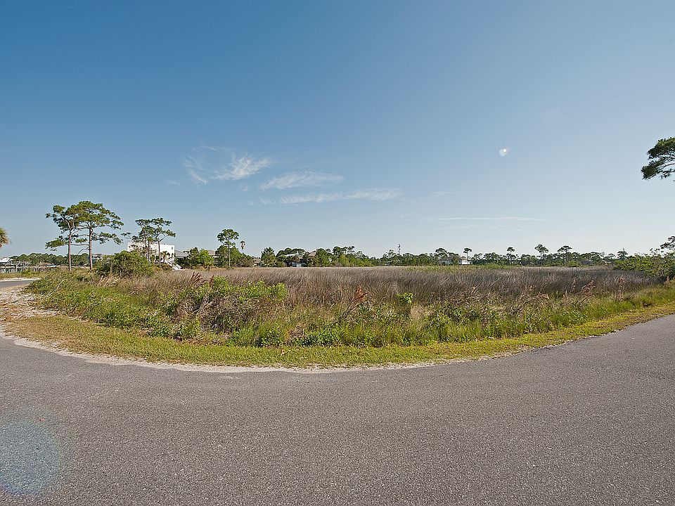 1st image of 326 Sunny Dr