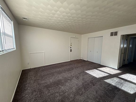 2nd image of 636 W 63rd St APT 1