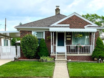 3025 Wilson Ave, Lincoln Park, MI, 48146