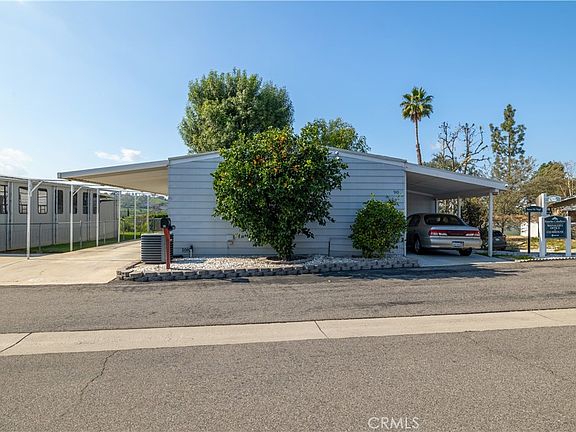 3rd image of 15181 Van Buren Blvd Space 90