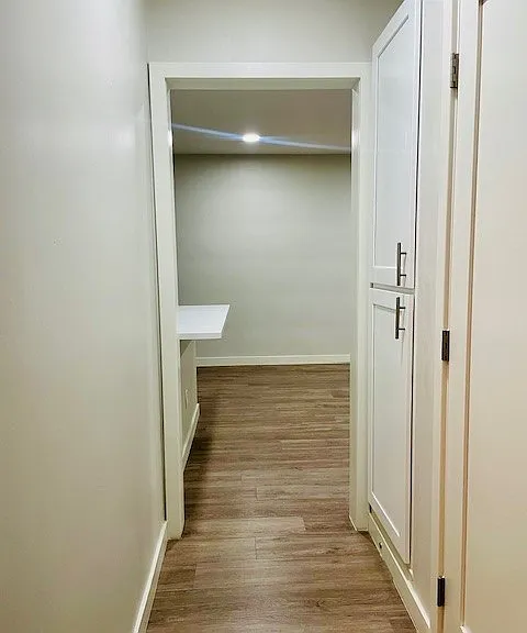 426 S Barrington Ave #6 — Photo 8