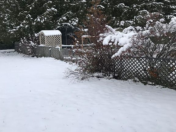 5th image of 429 W Brege Dr