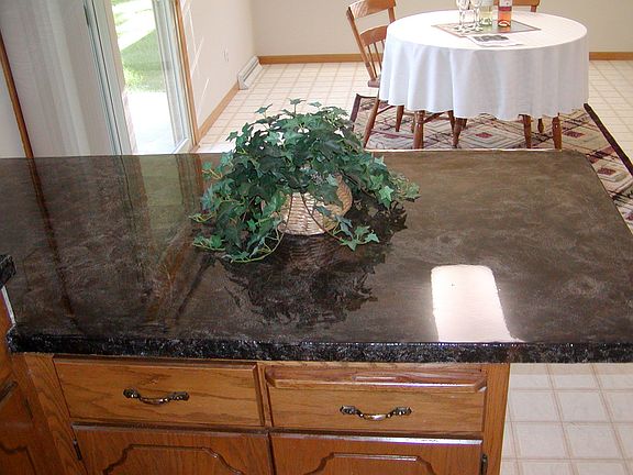 5th image of 103 River Heights Dr NE