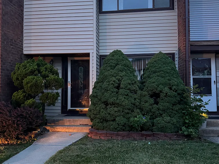 9 Dennison Dr — Photo 5