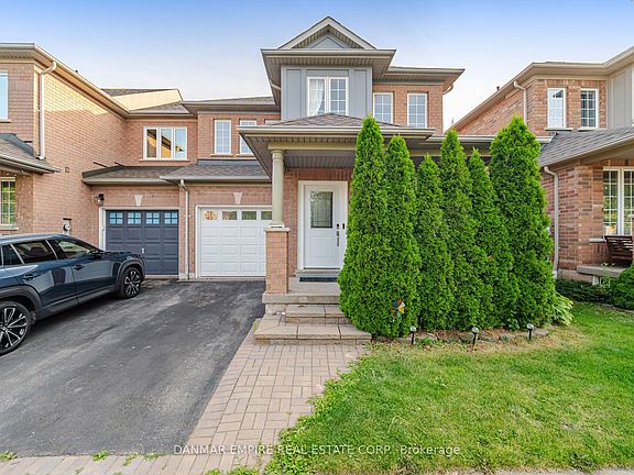 3rd image of 658 Julia Ave