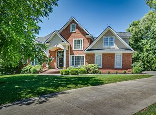 161 Golf Ridge Dr, Kingsport, TN 37664