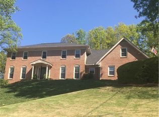 4091 Chestnut Ridge Dr, Atlanta, GA 30338