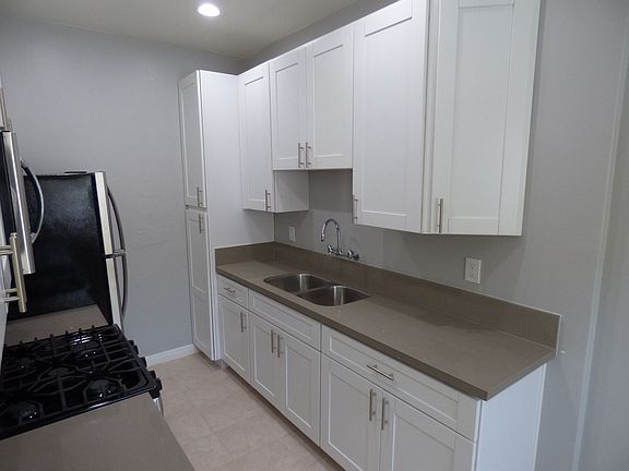 4th image of 3824 4th Ave #5