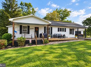 408 M St, Oakland, MD 21550