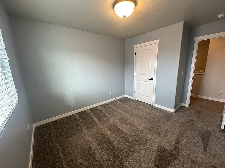 Upper Level - Bedroom 1