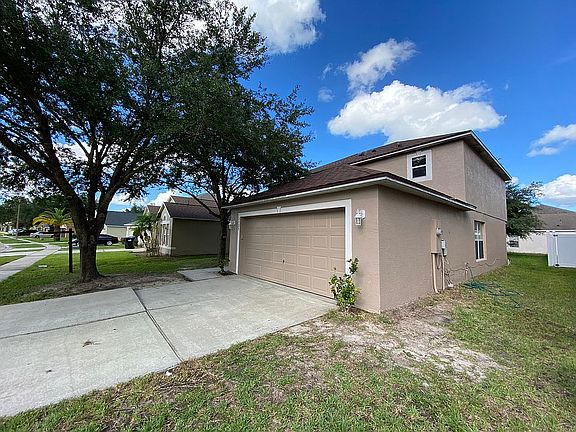 3rd image of 1725 Cornerview Ln