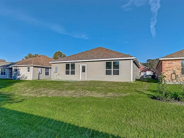 7074 Gentle Breeze Dr — Photo 17