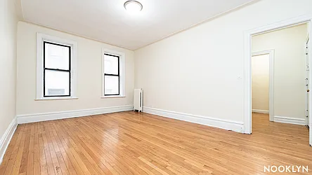 119-21 Metropolitan Avenue