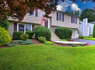 101 Nicole Dr, Milford, CT 06460