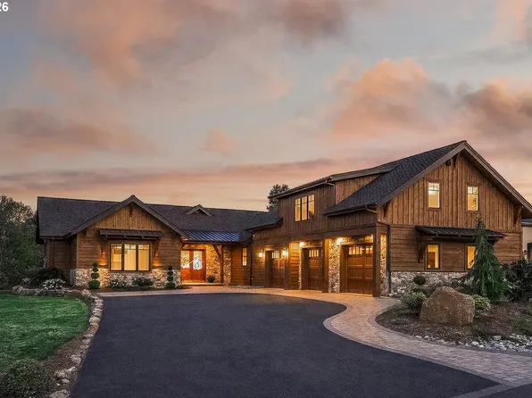 3745 Arrowhead Ave, Hood River, OR 97031