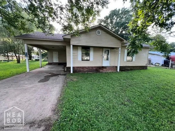 203 S San Francisco Ave, Caraway, AR 72419
