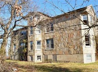 211 E Colorado Ave, Bland, MO 65014