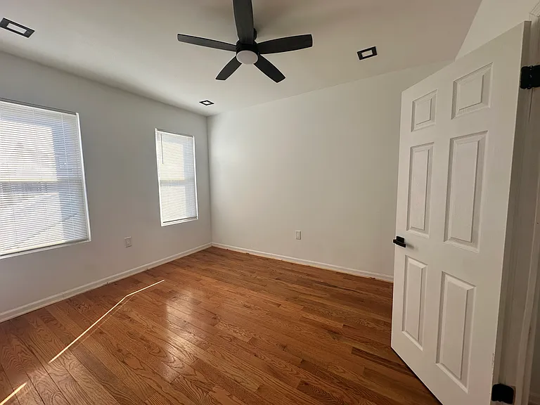 134 Isabella Ave #2 — Photo 1