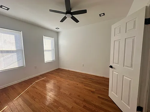 134 Isabella Ave #2 Photo 1