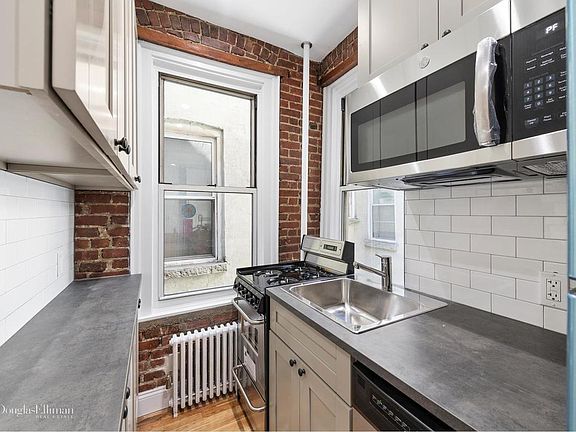 5th image of 626 E 14th St APT 14