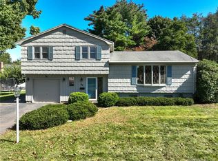 64 Candlewyck Dr, Newington, CT 06111