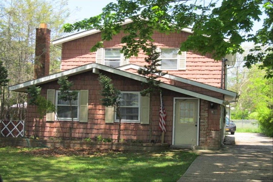 1st image of 25 Pentmoor Dr