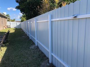1402 SW 3rd Ave, Cape Coral, FL 33991