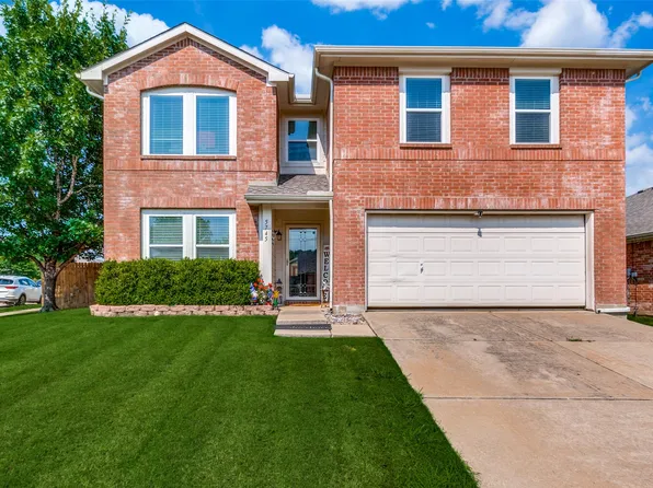 5745 Goldeneye Ln, Dallas, TX 75249