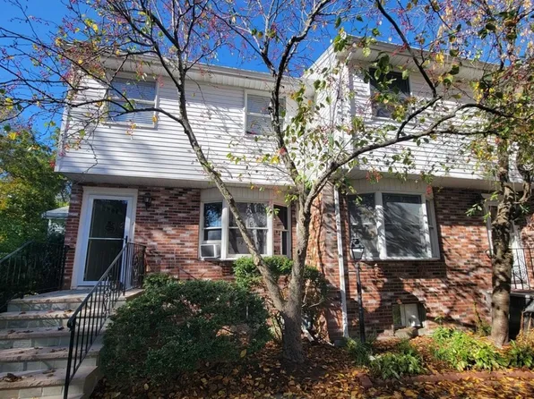 1 Eagan Pl, Peabody, MA 01960