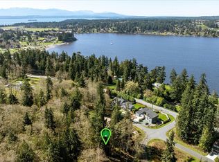 1774 Twin Oaks Lane, Freeland, WA 98249