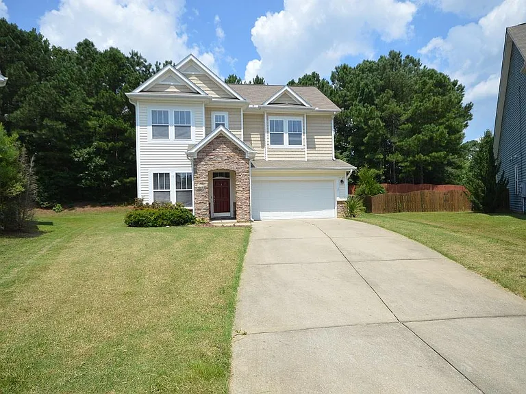 1507 Hinchliff Ct — Photo 2