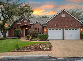 2610 Inwood View Dr, San Antonio, TX 78248