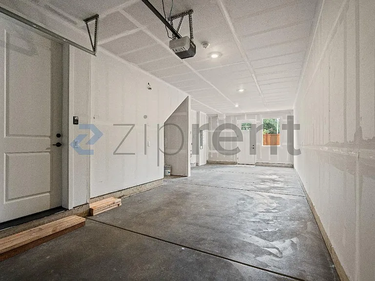 626 164th St SW #H4 — Photo 18