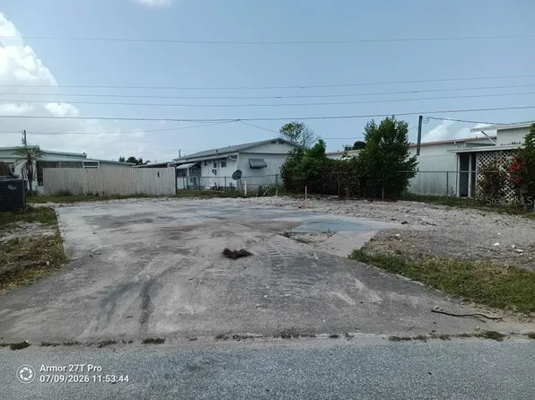 406 51st Avenue Plz W Lot 11, Bradenton, FL 34207