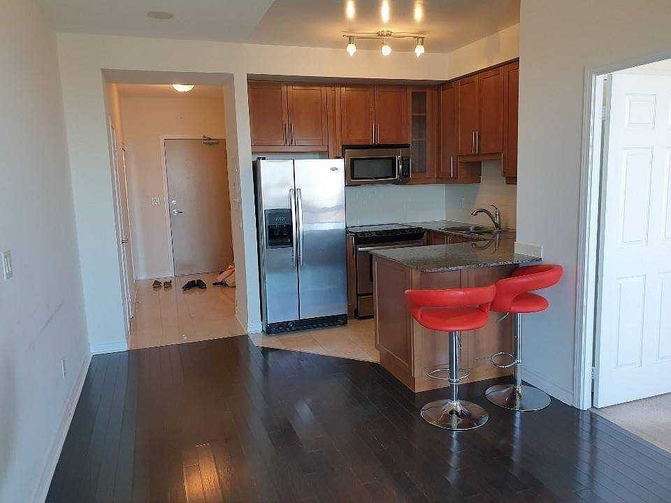 2nd image of 18 Holmes Ave #1812