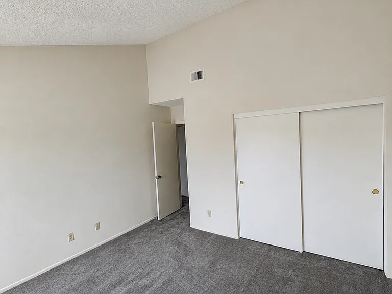 3727 Mesa Oak Ln — Photo 39
