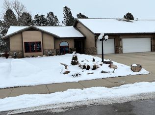 3732 Mulligan Ct, Rapid City, SD 57703