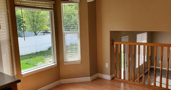 3rd image of 1370 N Lewis Peak Dr