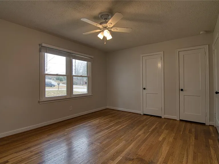 2232 Old Spring Rd SE — Photo 11