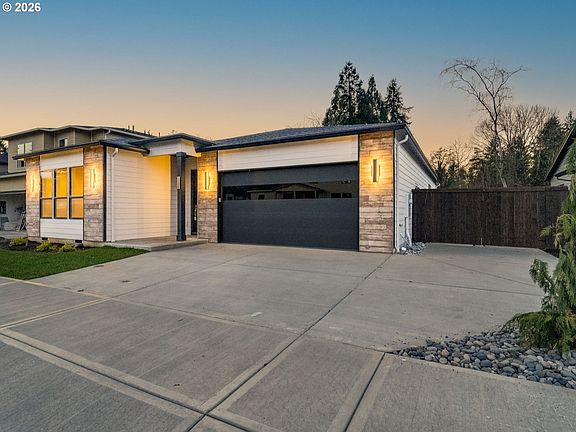 2nd image of 11006 NE 54th Ave