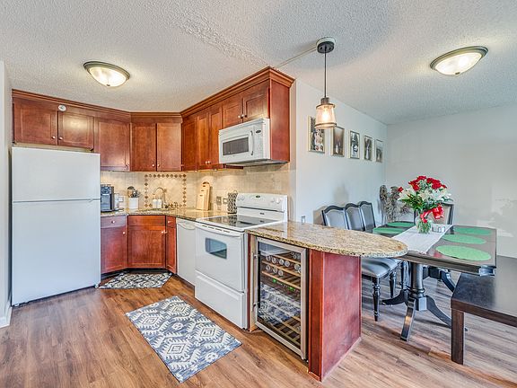 4th image of 1800 Huntington Blvd APT 105